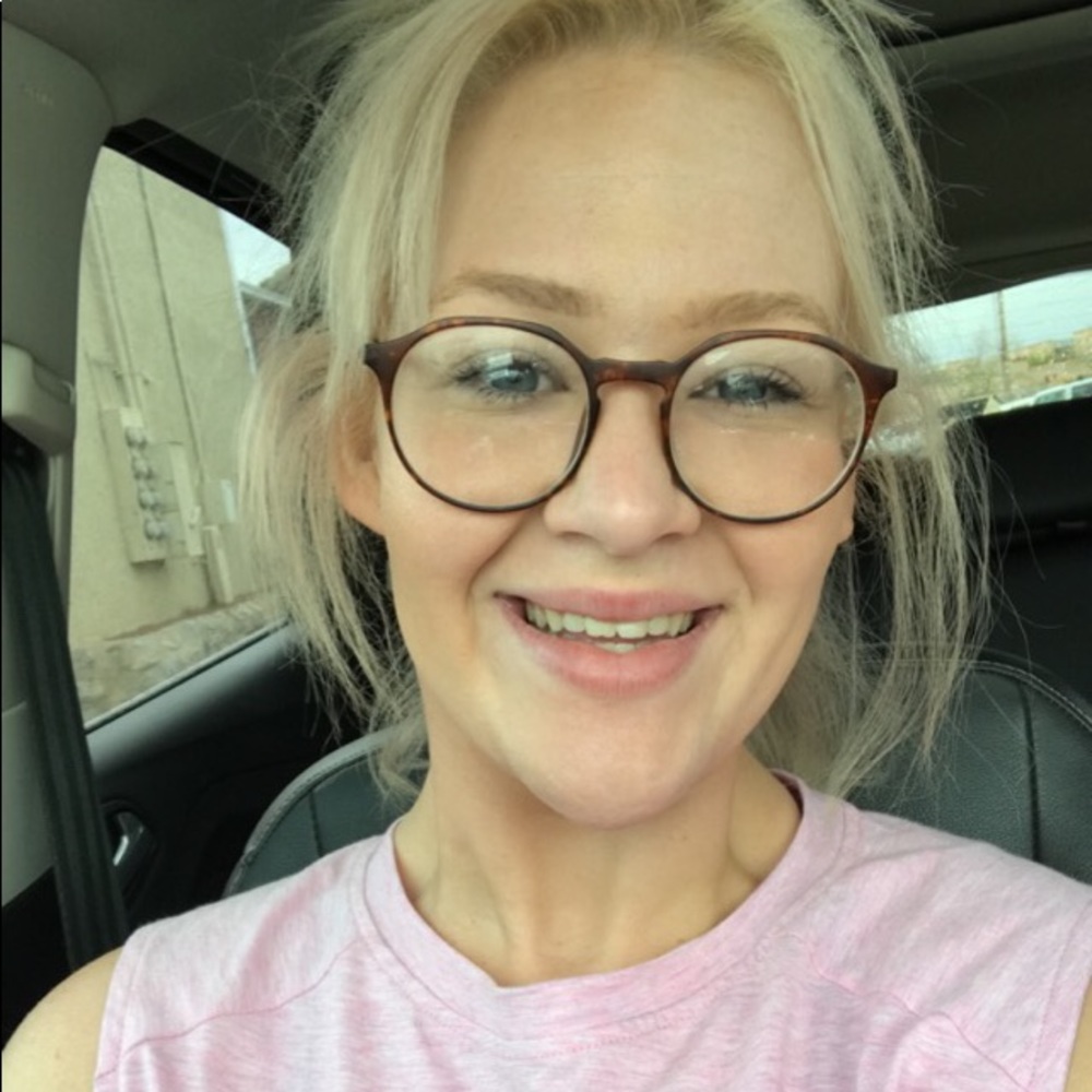 Meet your Posher, Brittany